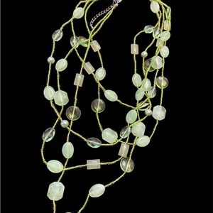 🌠Multi Strand Necklace Pale Green🌠